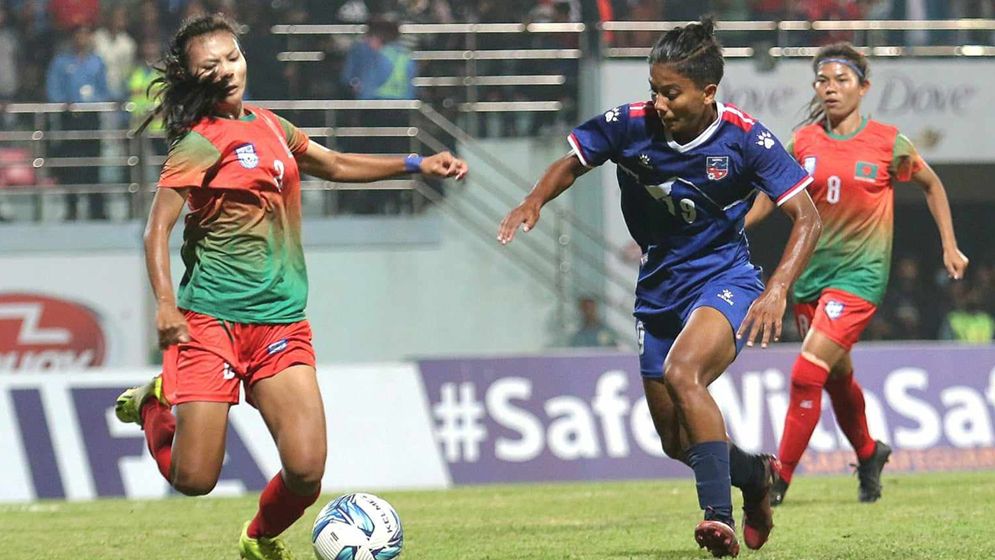 টানা দ্বিতীয়বার সাফ চ্যাম্পিয়ন বাংলাদেশ