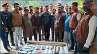 সচিবের বাড়িতে ডাকাতি, মাস্টারমাইন্ডসহ গ্রেপ্তার ৭