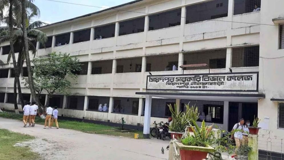 মেডিকেলে ভর্তির সুযোগ পেলেন সৈয়দপুর বিজ্ঞান কলেজের ৫৩ জন