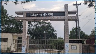 বরই গাছ থেকে গৃহবধূর মরদেহ উদ্ধার, স্বামী পুলিশ হেফাজতে