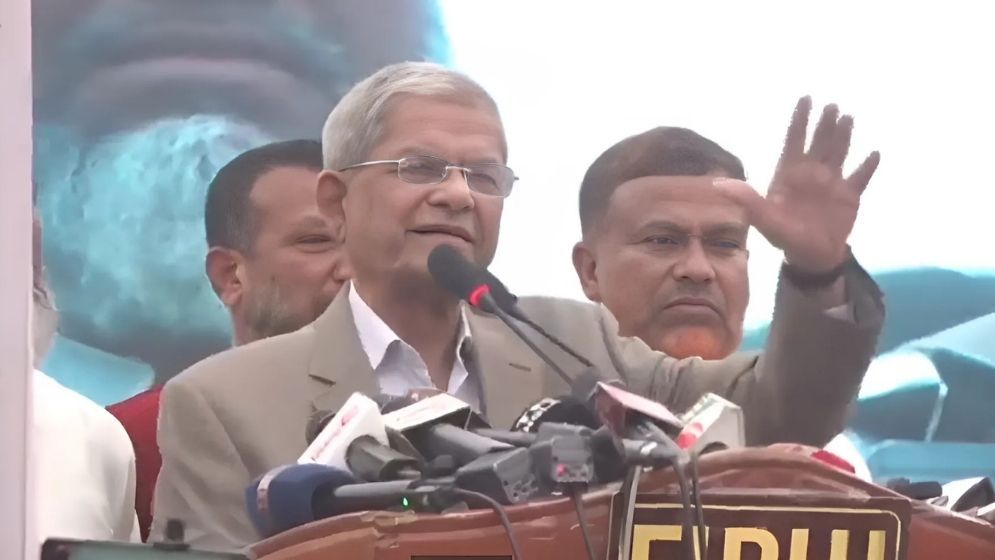 সরকারে থেকে দল গঠন করলে কেউ মেনে নেবে না