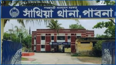 পাবনায় ট্রলির ধাক্কায় ২ যাত্রী নিহত