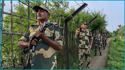 বাংলাদেশে ঢুকে কৃষকদের পেটানোর ঘটনায় বিএসএফের দুঃখ প্রকাশ