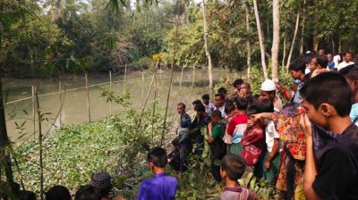 পিরোজপুরে খালে ভাসছিল অজ্ঞাত যুবকের অর্ধগলিত লাশ