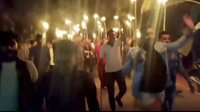 উত্তপ্ত টুঙ্গিপাড়া : আ.লীগের মশা মিছিল, বিএনপির বিক্ষোভ