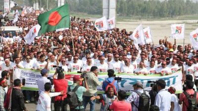 তিস্তা বাঁচানোর পদযাত্রায় জনস্রোত