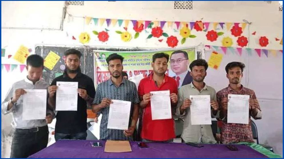 কমিটি ঘোষণার পরের দিন ছাত্রদলের ১১ নেতার পদত্যাগ