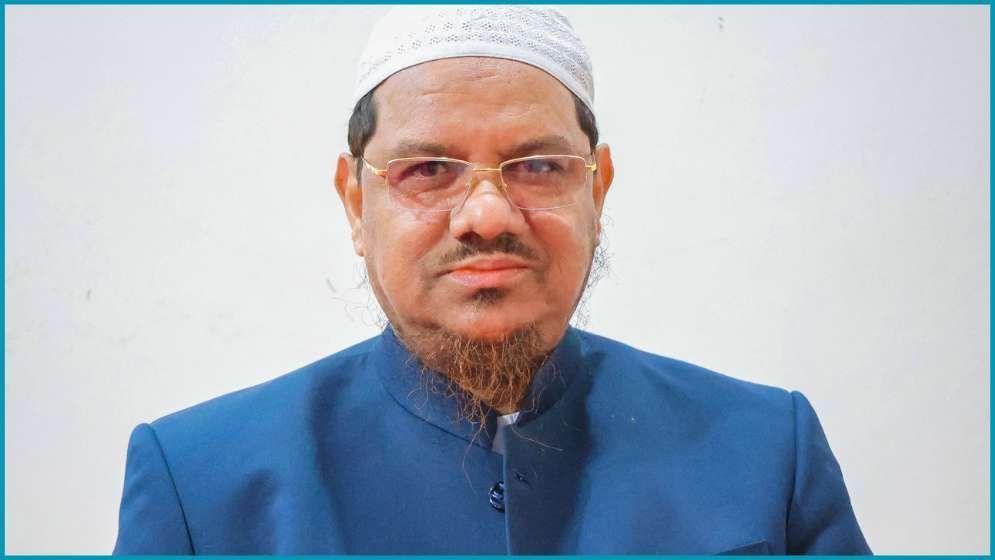 এদেশে সমকামীদের প্রমোট করার সুযোগ নেই : চরমোনাই পীর