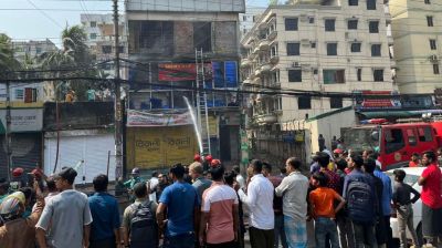 শাহজাদপুরে সৌদিয়া হোটেলে আগুন, নিহত ৪