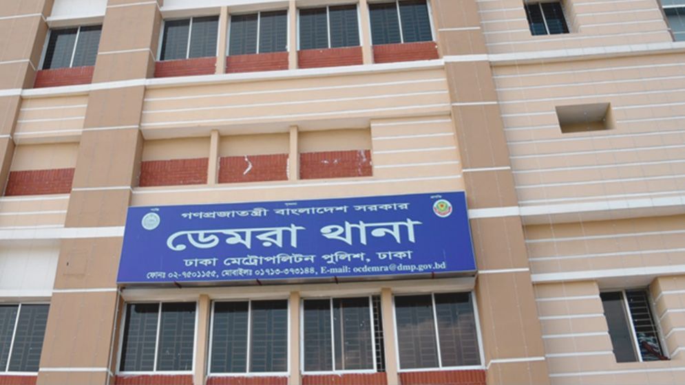 ডেমরায় গার্মেন্টস কর্মীর ঝুলন্ত মরদেহ উদ্ধার