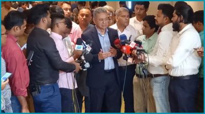 হাসিনার বিচারের সাথে নির্বাচনের সম্পর্ক নেই : আমীর খসরু
