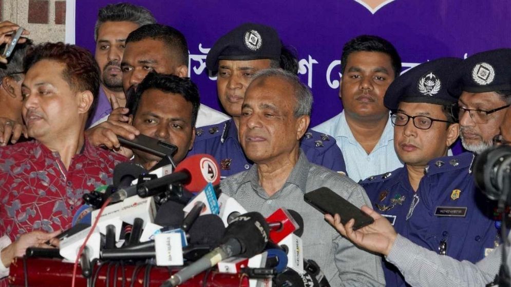 আইনশৃঙ্খলা বাহিনী ছাড়া কারো অভিযান চালানোর এখতিয়ার নেই