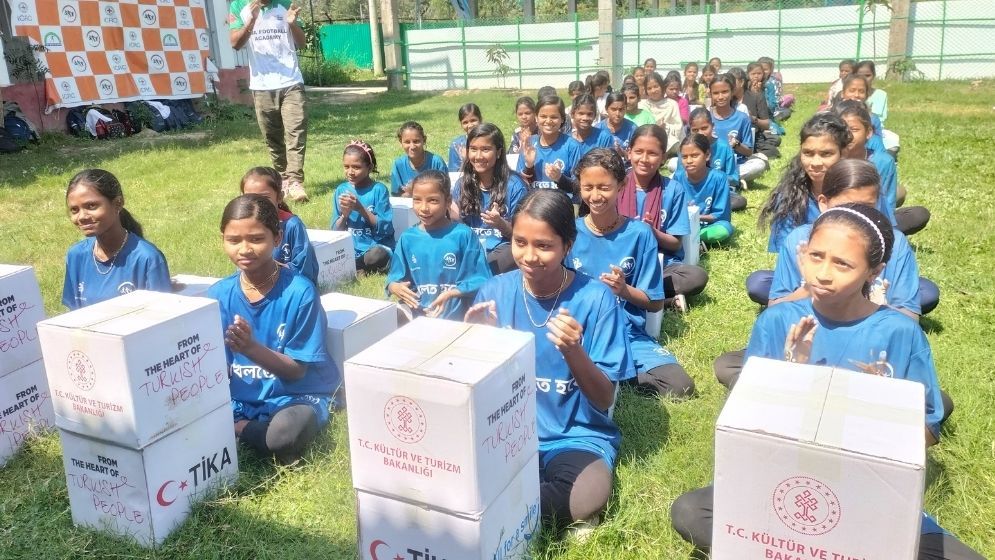 ২ শতাধিক খেলোয়াড় পেল তুরস্কের ইফতার সামগ্রী