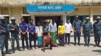 ছাগল চুরির দায়ে মনপুরায় ৫ যুবক আটক