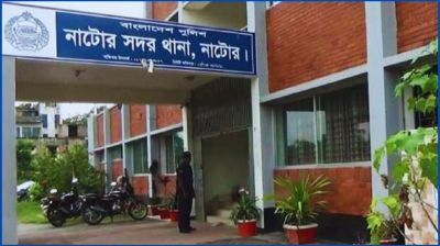 সাংবাদিকদের ওপর হামলা : বরখাস্তকৃত এসপির বিরুদ্ধে থানায় অভিযোগ