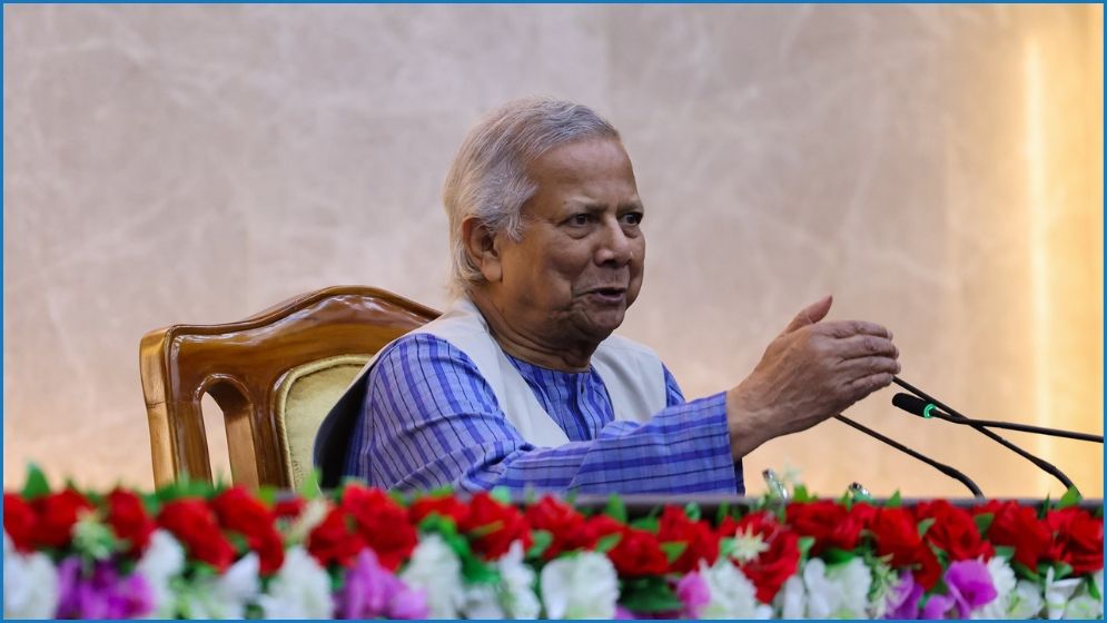 পুলিশ বাহিনীকে সতর্ক থাকতে বললেন প্রধান উপদেষ্টা