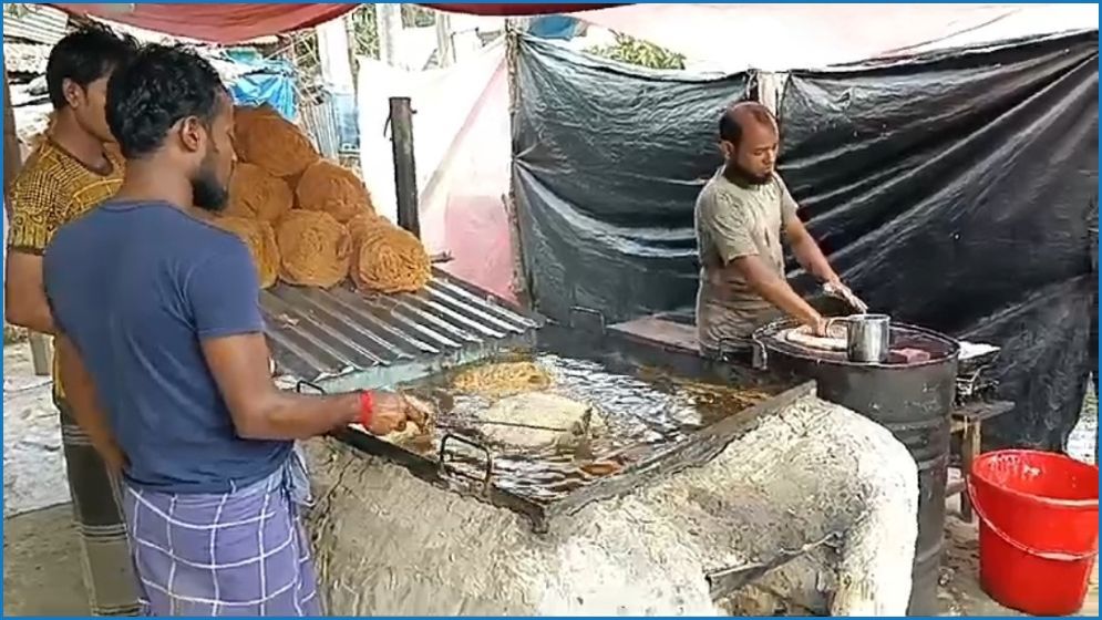 নওগাঁয় অস্বাস্থ্যকর পরিবেশে সেমাই তৈরির ধুম