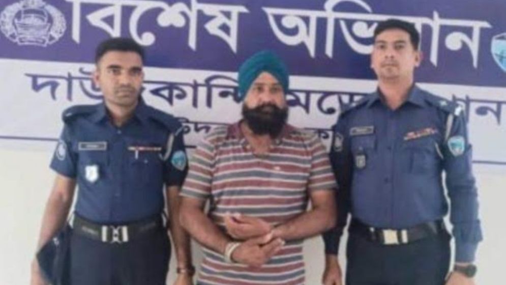কুমিল্লায় ধর্ষণচেষ্টার অভিযোগে ভারতীয় নাগরিককে গণধোলাই