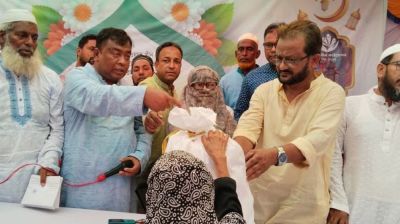 ফেনীতে গৃহহীনদের নতুন ঘর, অসচ্ছল পরিবারকে উপহার প্রদান