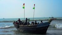 অনুপ্রবেশকালে নৌকাডুবি, ২৫ রোহিঙ্গা উদ্ধার, বিজিবি সদস্য নিখোঁজ