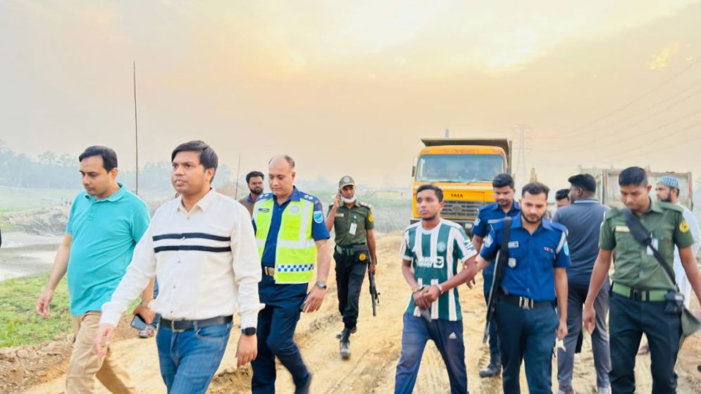 মির্জাপুরে অবৈধ মাটি কাটায় ১০ লাখ টাকা জরিমানা