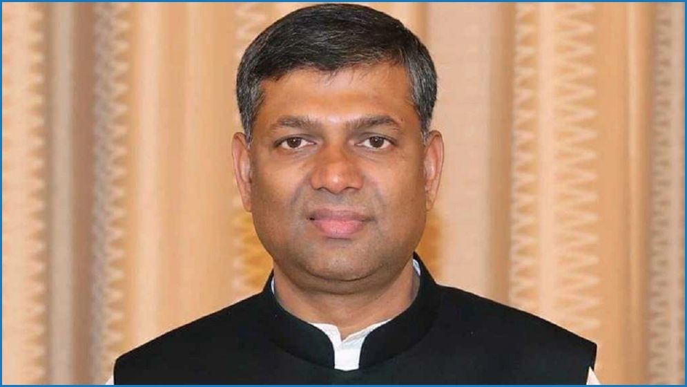 সাবেক এমপি সাইফুজ্জামানের সস্ত্রীক দেশত্যাগে নিষেধাজ্ঞা