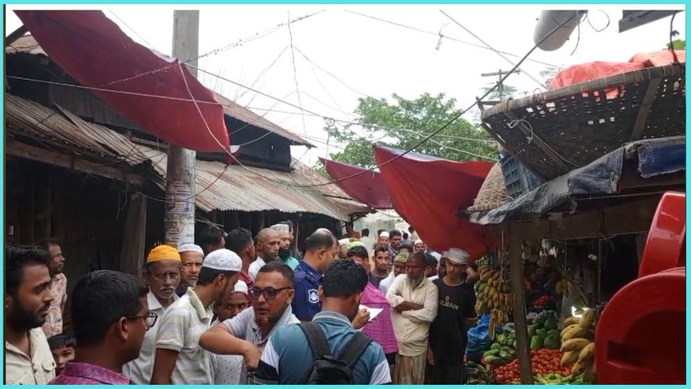 সিসিটিভিতে যুবদল কর্মীর তরমুজ চুরির ভিডিও