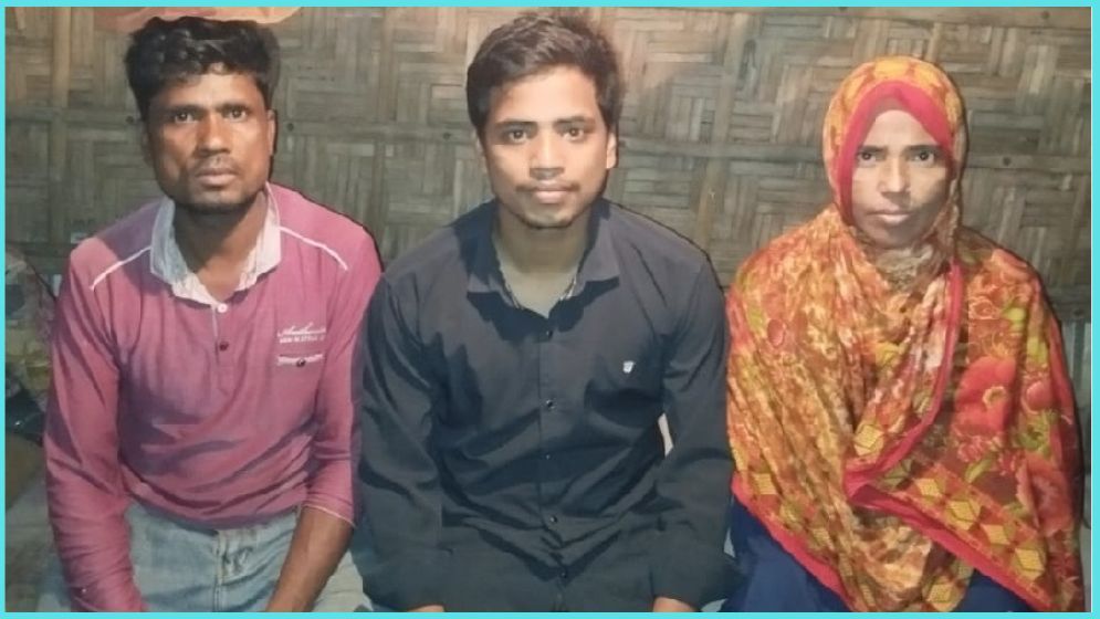 মা! যত কষ্টই হোক আমাকে বড় হতে হবে