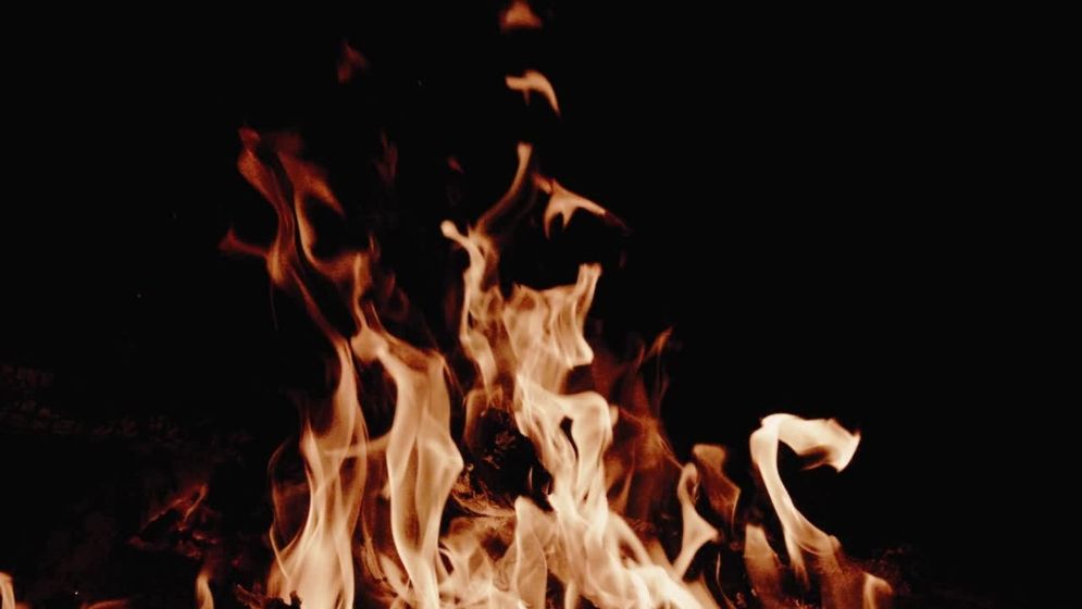 পল্লবীতে ঘরে আগুন লেগে বৃদ্ধার মৃত্যু