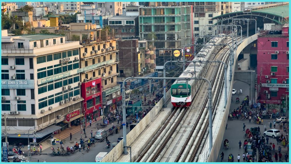 ঢাকায় বায়ু অস্বাস্থ্যকর, দূষিত শহরের তালিকায় তৃতীয়