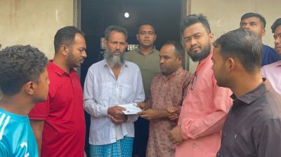 ফেনীতে তারেক রহমানের ঈদ উপহার পৌঁছে দিল ছাত্রদল