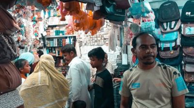 চরফ্যাশনে জমে উঠেছে ঈদবাজার