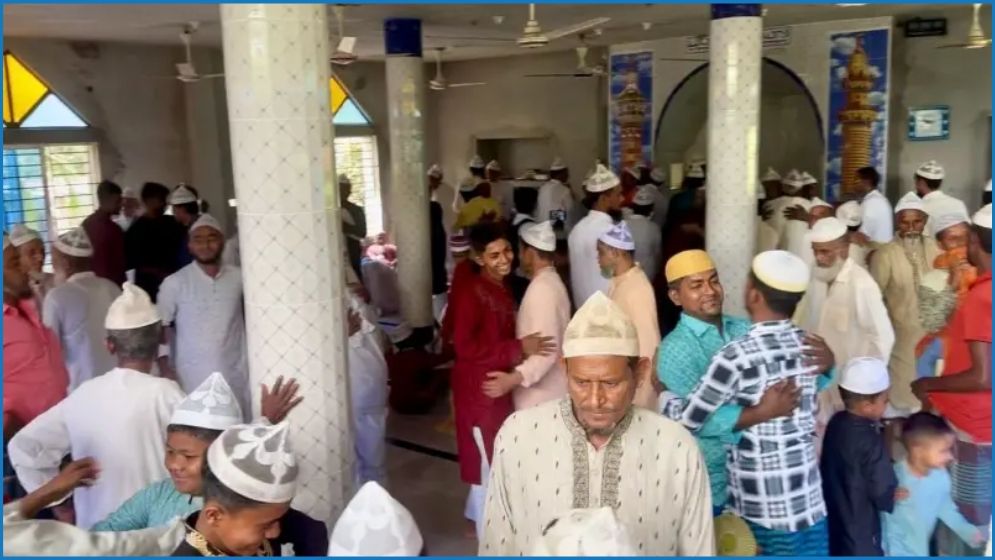 চট্টগ্রামের ২০ গ্রামে ঈদুল ফিতর উদযাপিত