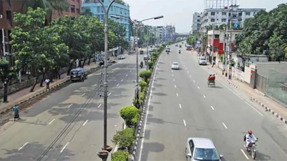ঈদযাত্রায় স্বস্তি, ফাঁকা বাসার নিরাপত্তা নিয়ে শঙ্কা