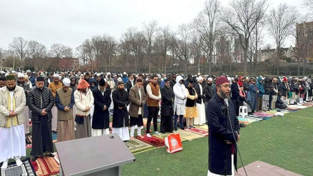 যুক্তরাষ্ট্রে ঈদের জামাতে ফিলিস্তিনিদের জন্য বিশেষ খুতবা ও দোয়া