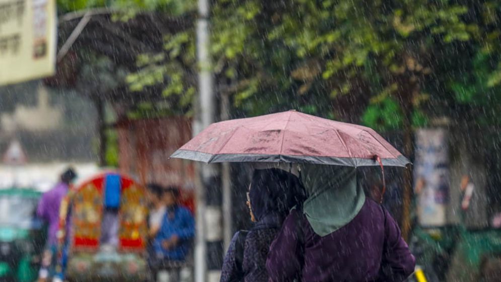 দেশের বিভিন্ন স্থানে বজ্রসহ বৃষ্টির পূর্বাভাস