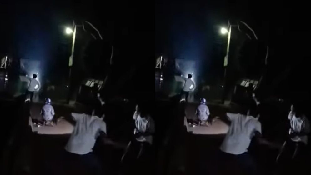 সিগারেট খাওয়াকে কেন্দ্র করে মাইকে ঘোষণা দিয়ে সংঘর্ষ, আহত অর্ধশতাধিক