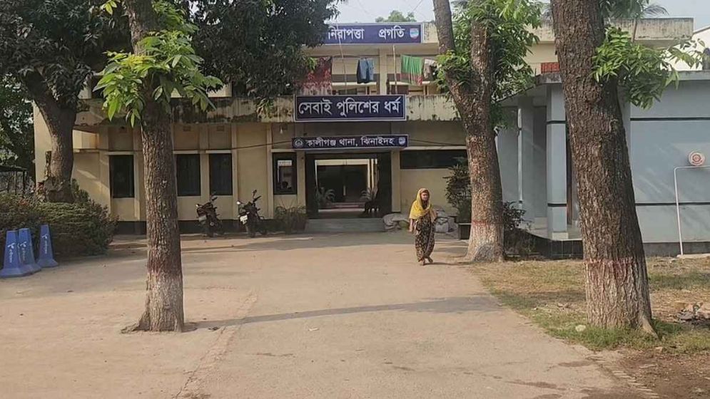 ঝিনাইদহে বাড়ি থেকে ডেকে নিয়ে যুবককে হত্যা