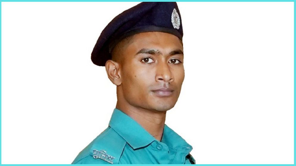 আন্দোলন দমনে বুদ্ধিদীপ্ত পুলিশিং কৌশল প্রয়োগ করে রাষ্ট্রপতি পুলিশ পদক পেলেন রিয়াদ