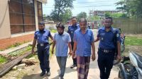 পুলিশে চাকরি দেওয়ার কথা বলে টাকা আত্মসাৎ