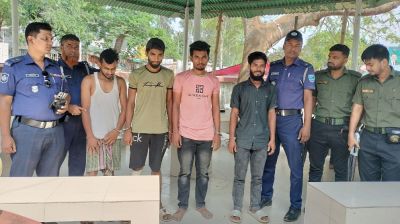 পলাশে ফসলি জমি থেকে মাটি কাটার দায়ে ৪ জনের সাজা