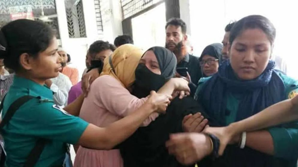 ব্যবসায়ীকে হত্যার পর লাশ গুম, স্বামী-স্ত্রীর যাবজ্জীবন