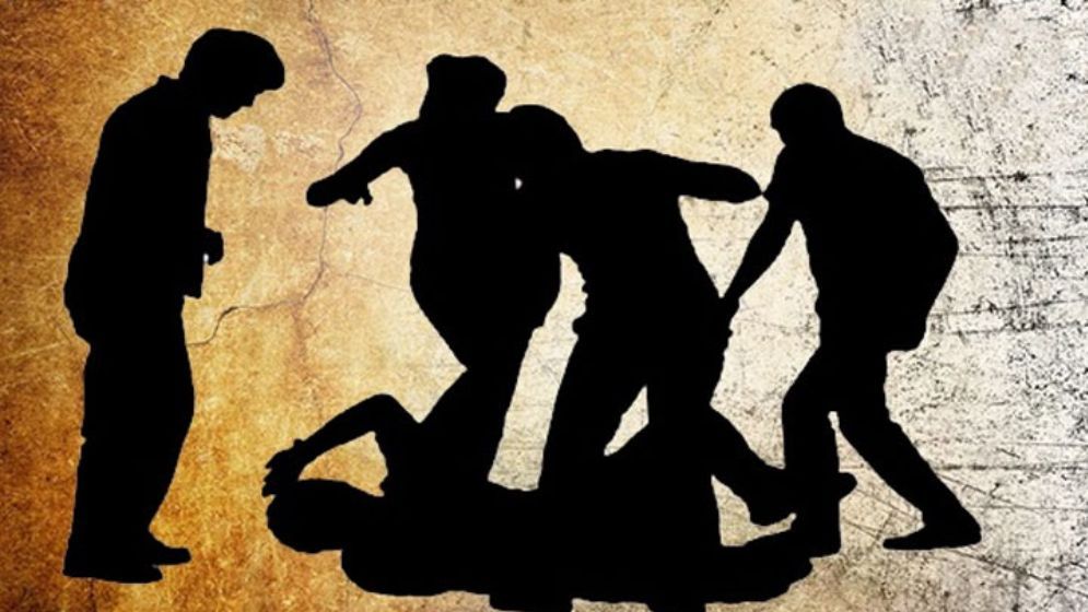 রাজধানীতে গণপিটুনিতে ২ যুবকের মৃত্যু
