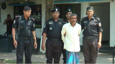 ধানক্ষেতে নিয়ে কিশোরীকে ধর্ষণের অভিযোগে গ্রেপ্তার ১