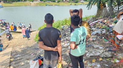সুনামগঞ্জে খেয়া পারাপারে দুর্ভোগে হাজারো মানুষ