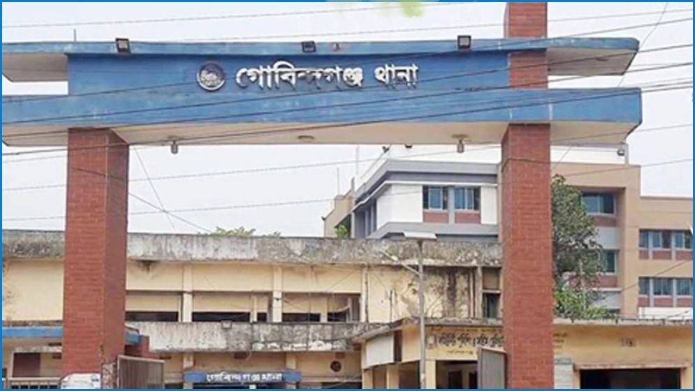 পরিত্যক্ত টয়লেটে মিলল নিখোঁজ ছাত্রের মরদেহ