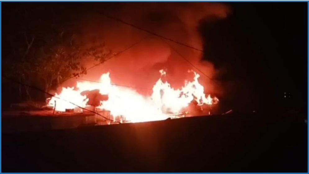 পটুয়াখালীতে বিএনপি কার্যালয়সহ পুড়ল ৫ দোকান