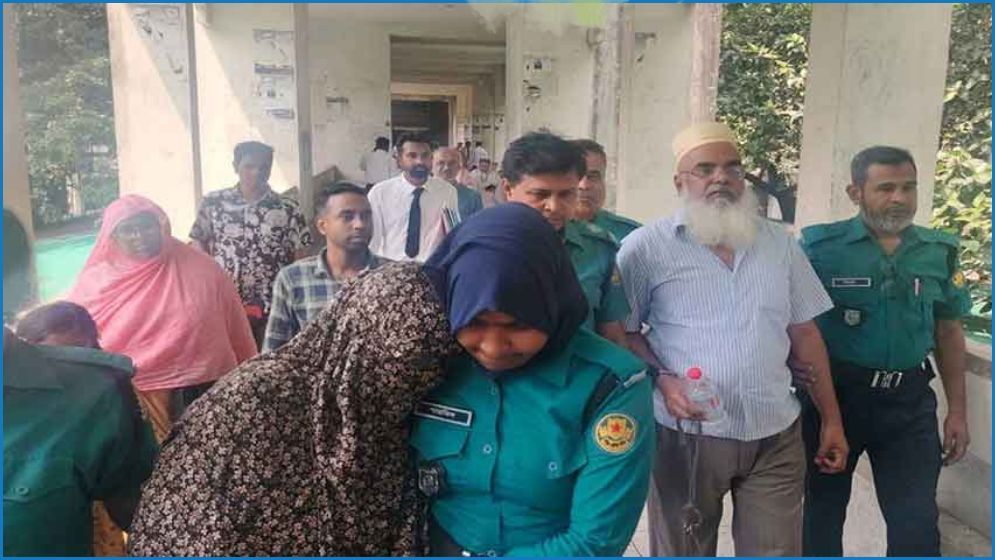 স্ত্রীসহ স্বাস্থ্য অধিদফতরের সেই মালেকের কারাদণ্ড