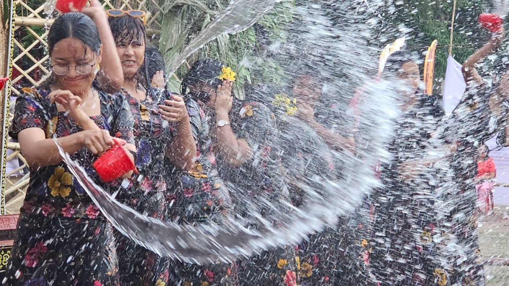 বান্দরবানে শেষ হলো মারমা সম্প্রদায়ের সাংগ্রাই উৎসব