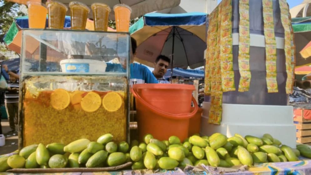 শরবতের বদলে বিষ খাচ্ছেন নগরবাসী